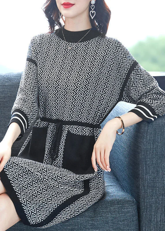 women’s trendy woolen sweaters-Beautiful Black O-Neck Print Drawstring Knit Sweater Dress Long Sleeve