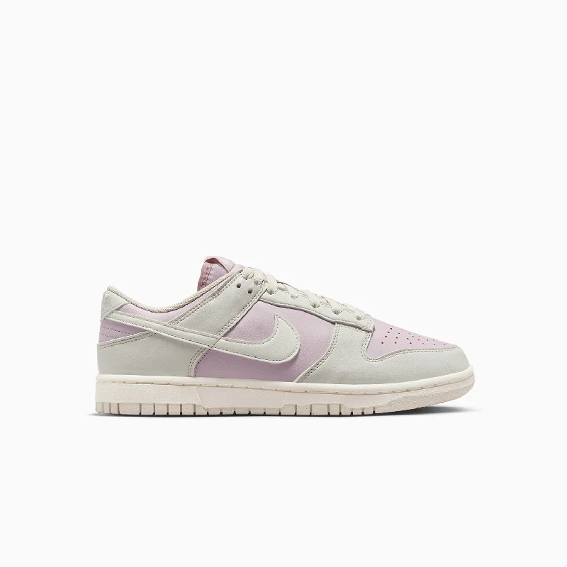 women shoes for fashionable date nights-Women's Dunk Low "Next Nature Platinum Violet"