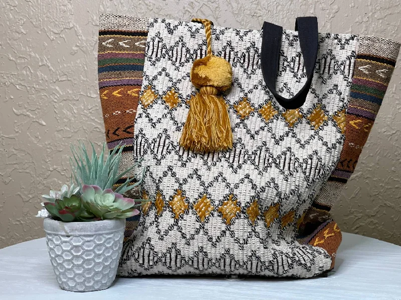 stylish bags for weekend adventures -Boho Tote In Cream